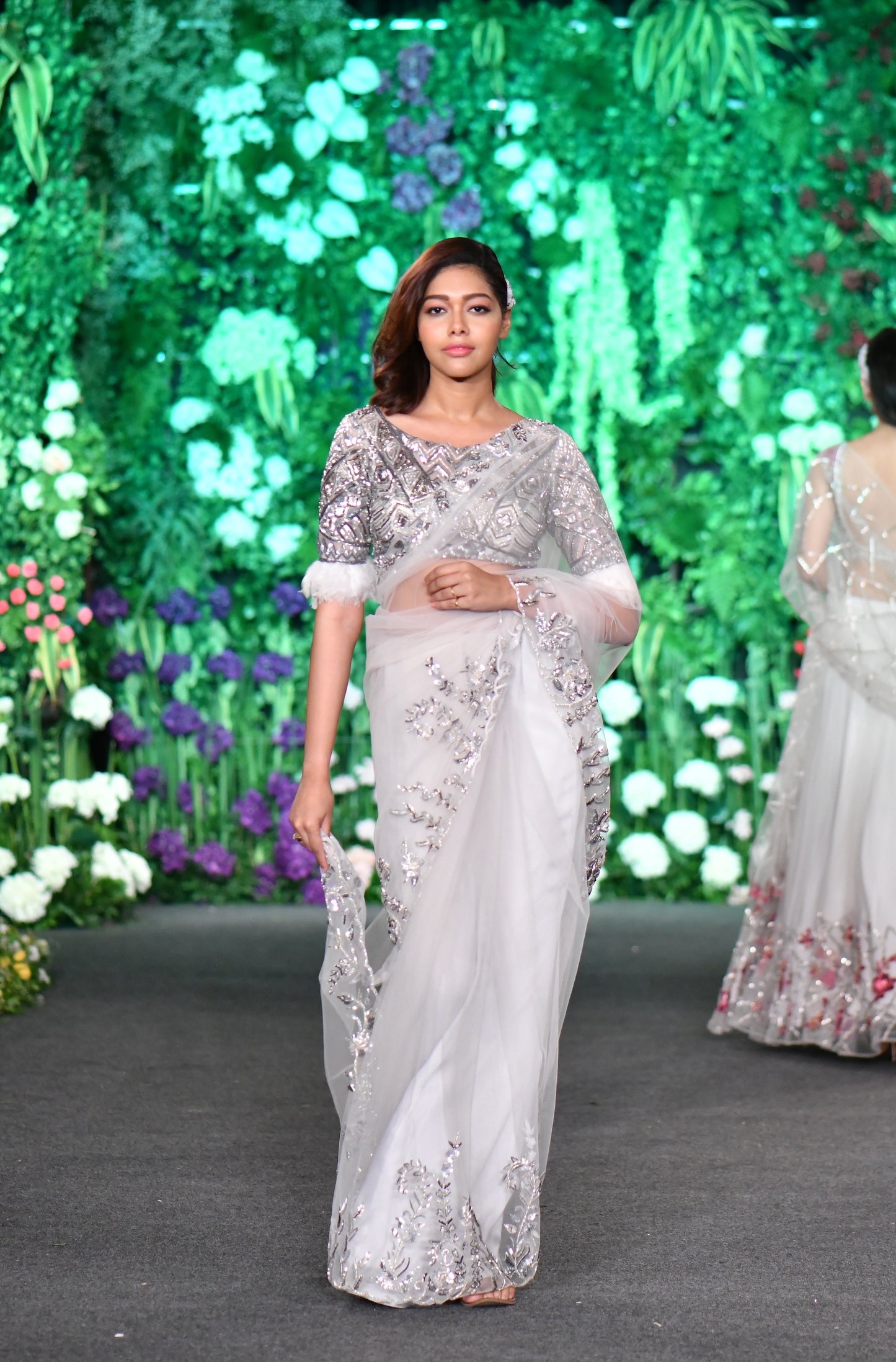Feather blouse grey saree
